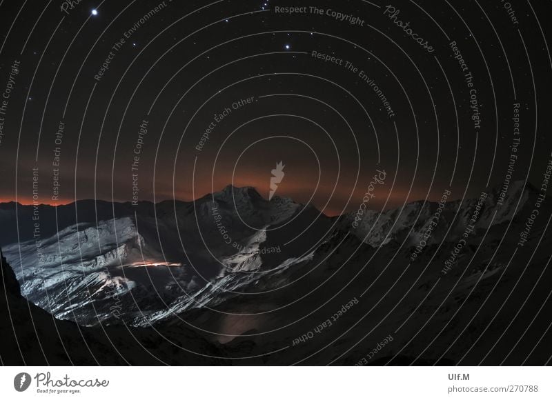 schöne Aussicht Winter Berge u. Gebirge Umwelt Landschaft Urelemente Nachthimmel Stern Schnee Alpen Gipfel Schneebedeckte Gipfel ästhetisch gigantisch