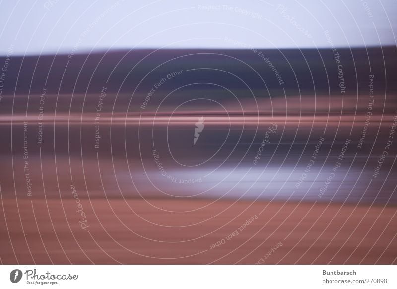 was bleibt? Landschaft Urelemente Erde Sand Wasser Wolkenloser Himmel Feld See Ödland Sander Bewegung drehen blau braun Einsamkeit Farbe Perspektive Zeit