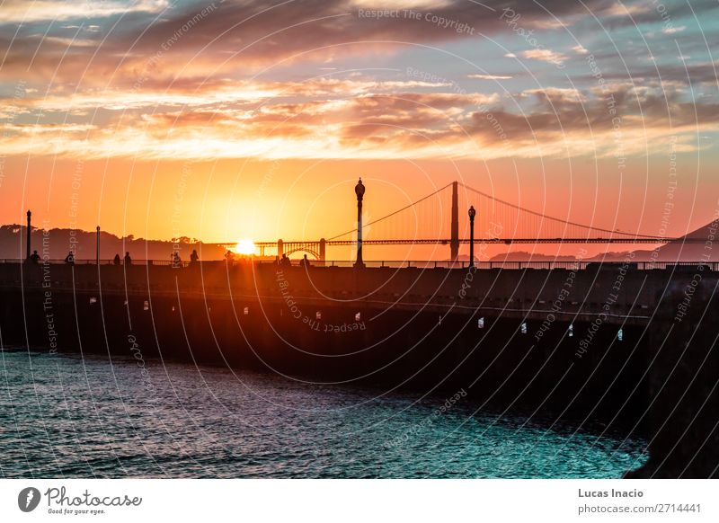 Sonnenuntergang an der Golden Gate Bridge in San Francisco, Kalifornien Ferien & Urlaub & Reisen Tourismus Sommer Strand Meer Umwelt Natur Sand Himmel Wolken