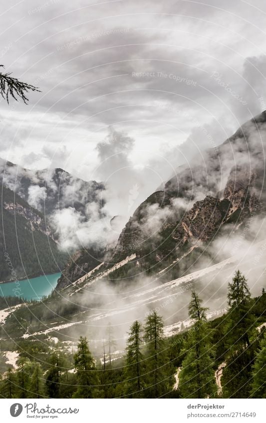 Schlechtes Wetter am Pragser Wildsee/Lago di Braies Ferien & Urlaub & Reisen Tourismus Ausflug Abenteuer Ferne Freiheit Berge u. Gebirge wandern Umwelt Natur