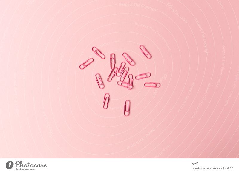 Rosa Büroklammern Schule Studium Büroarbeit Arbeitsplatz Schreibwaren ästhetisch rosa chaotisch Inspiration Kreativität Ordnung Farbfoto Innenaufnahme