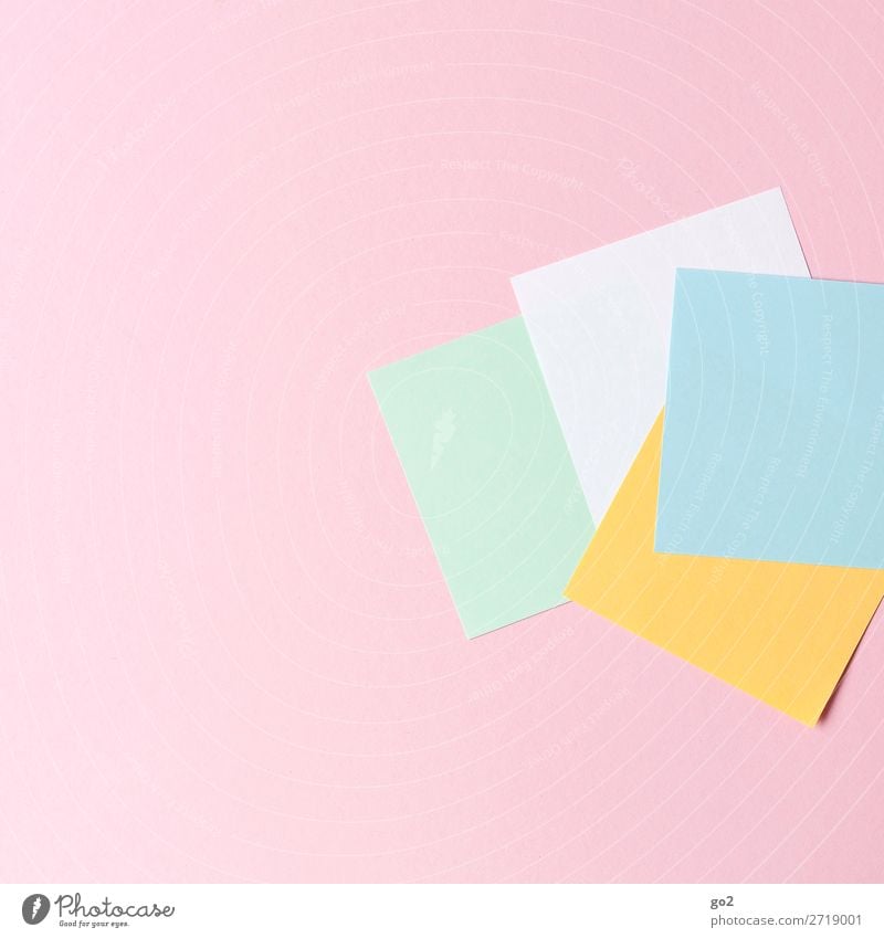 Bunte Zettel Büroarbeit Schreibwaren Papier ästhetisch Sauberkeit Ordnungsliebe Idee Inspiration Kreativität rein Farbfoto mehrfarbig Innenaufnahme