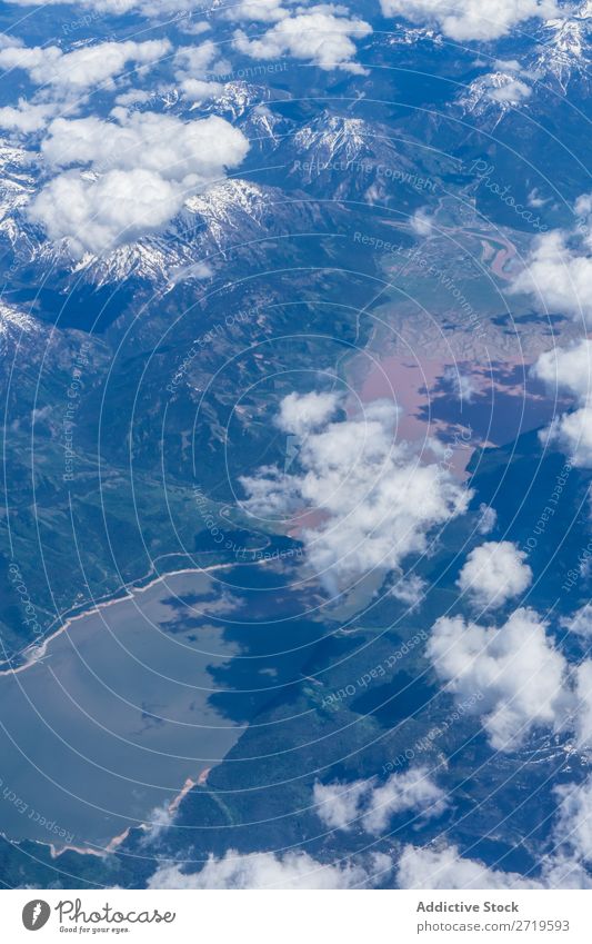 Bergrücken in den Wolken Berge u. Gebirge Reichweite Fluggerät Dröhnen Schnee Panorama (Bildformat) Landschaft extrem Aussicht Gipfel Quadkopter weiß