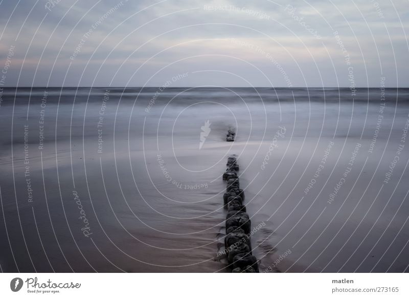 ondulation Landschaft Sand Wasser Himmel Wolken Gewitterwolken schlechtes Wetter Wellen Küste Meer blau grau Buhne Gedeckte Farben Außenaufnahme Menschenleer