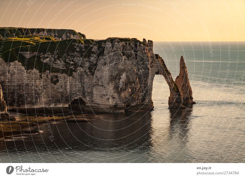 harte Kante Ferien & Urlaub & Reisen Tourismus Ausflug Abenteuer Ferne Sommer Sommerurlaub Meer Natur Landschaft Wolkenloser Himmel Horizont Sonnenaufgang