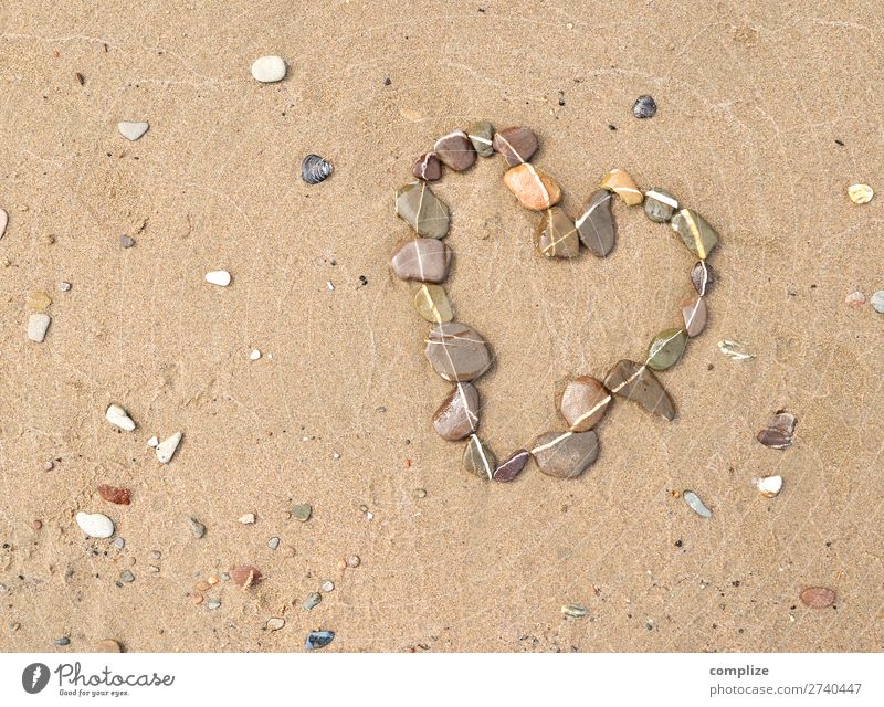 Strand Stein-Herz Glück schön Gesundheit Alternativmedizin Leben Wohlgefühl Ferien & Urlaub & Reisen Sommerurlaub Sonnenbad Meer Valentinstag Muttertag Hochzeit