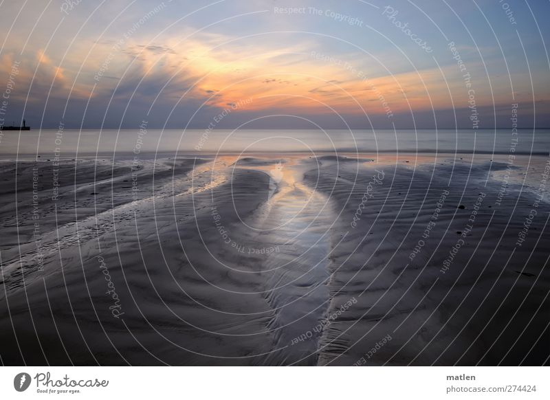 na Gutnacht Landschaft Sand Wasser Himmel Wolken Sonnenaufgang Sonnenuntergang Sommer Schönes Wetter Küste Strand Meer Leuchtturm blau braun orange Mole