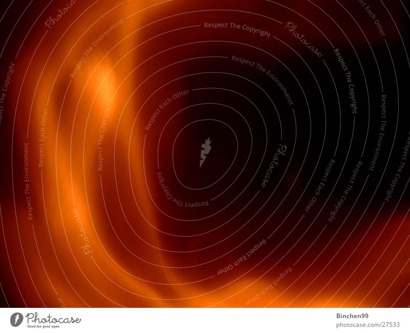 Feuerrauch braun rot schwarz Langzeitbelichtung Rauch Wasserdampf orange