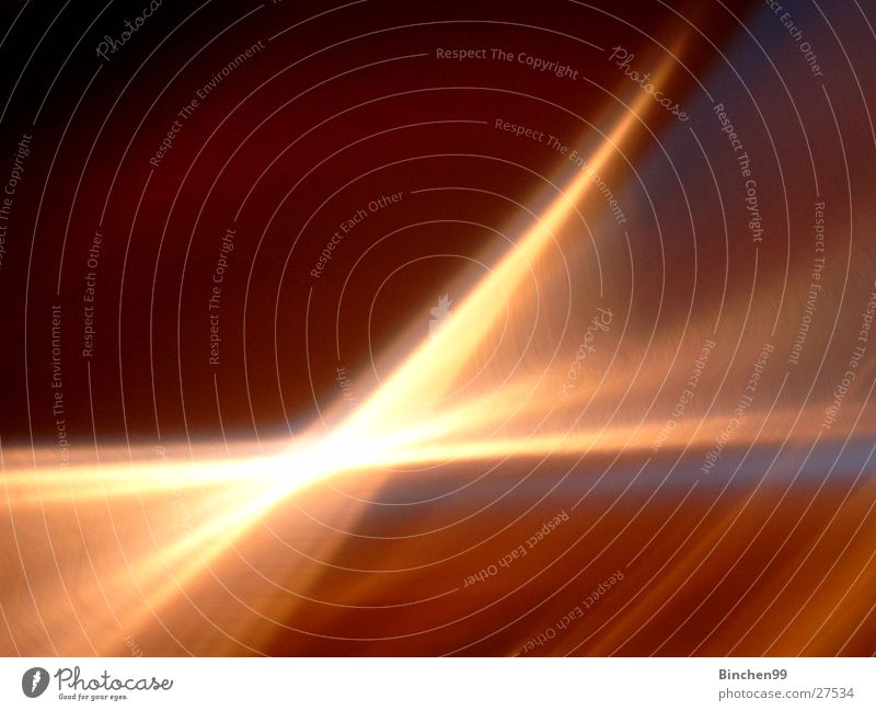 Das X Verlauf Licht Strahlung blenden Buchstaben Langzeitbelichtung Hintergrud drehen hell blau Verzerrung Stern (Symbol)