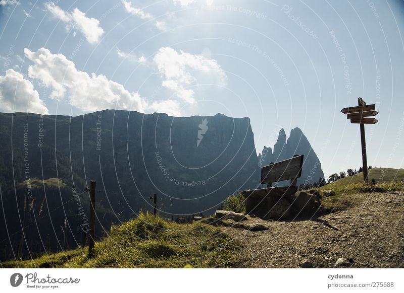 Rast harmonisch ruhig Ferien & Urlaub & Reisen Tourismus Ausflug Abenteuer Ferne Freiheit wandern Umwelt Natur Landschaft Himmel Sommer Schönes Wetter Alpen