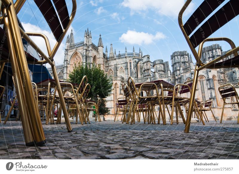 Mosteiro da Batalha Architektur Portugal Europa Stadt Kirche Bauwerk Gebäude Kloster Sehenswürdigkeit Wahrzeichen alt historisch Vergangenheit