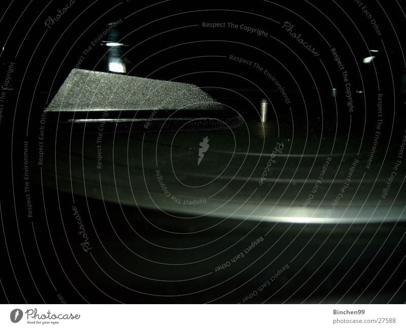 Plattenteller Schallplatte dunkel Nacht Elektrisches Gerät Technik & Technologie Scharz silber Musik