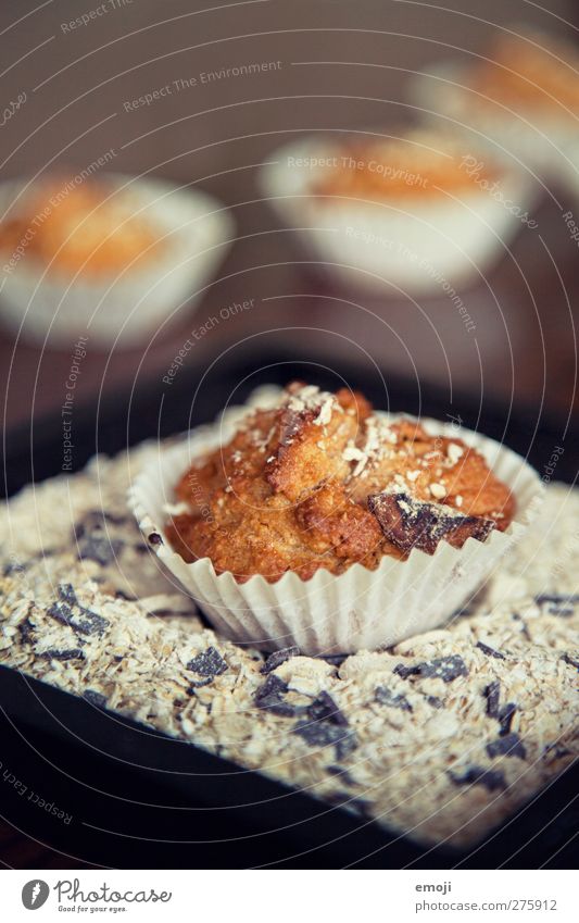 Brot Getreide Teigwaren Backwaren Brötchen Kuchen Dessert Ernährung Slowfood Fingerfood lecker Müsli Haferflocken Muffin Farbfoto Innenaufnahme Nahaufnahme