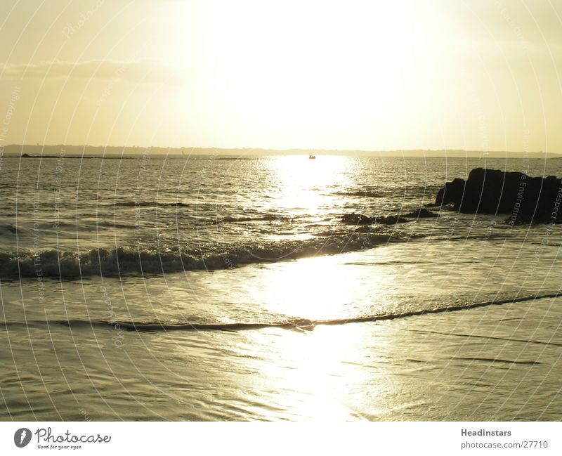 setting sun on the sea in Lorient in France Frankreich Meer Sonne