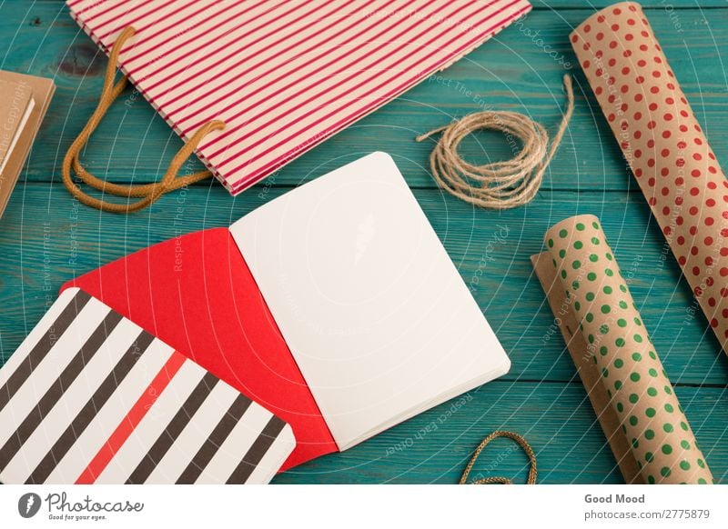 Einkaufstasche, Packpapier mit Polka-Punkten, Notizbücher kaufen Stil Design schön Büro Handwerk Business Seil Musiknoten Rudel Papier Holz hell natürlich neu