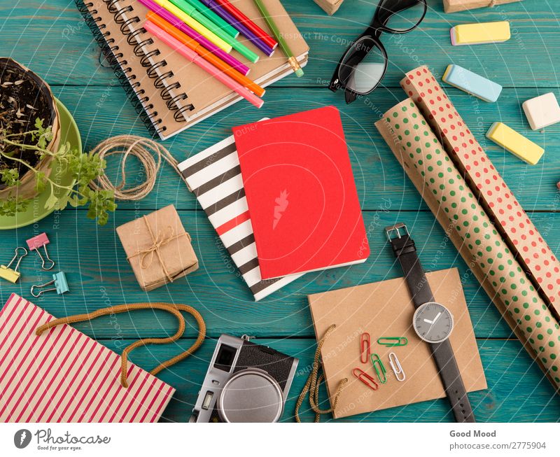 Bürobedarfsset mit handgefertigter gestreifter Einkaufstasche, Geschenktasche kaufen Stil Design Handwerk Business Fotokamera Seil Musiknoten Blume Rudel Papier