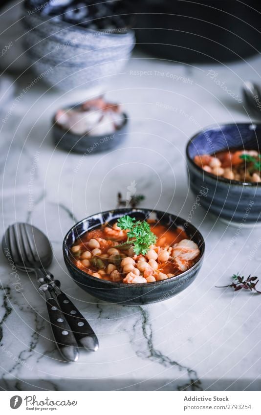 Gekochtes Gemüse vom Eintopf auf einer Schüssel Löffel Suppe Nahaufnahme Tasse Suppenteller Vorbereitung Zutaten Brühe Fressen Lebensmittel Ernährung Potage