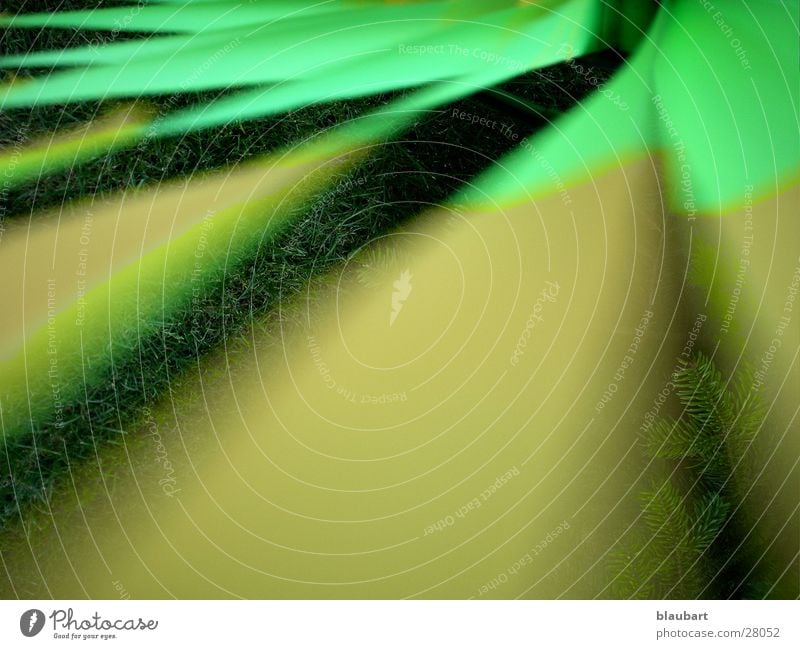 windich grün gelb Windkraftanlage Rasen Perspektive