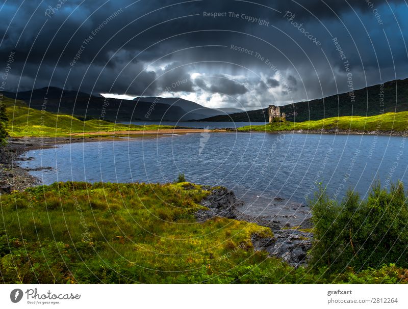 Ruine von Ardvreck Castle am Loch Assynt in Schottland ardvreck castle Berge u. Gebirge Burg oder Schloss clan Einsamkeit Festung Vergangenheit Großbritannien