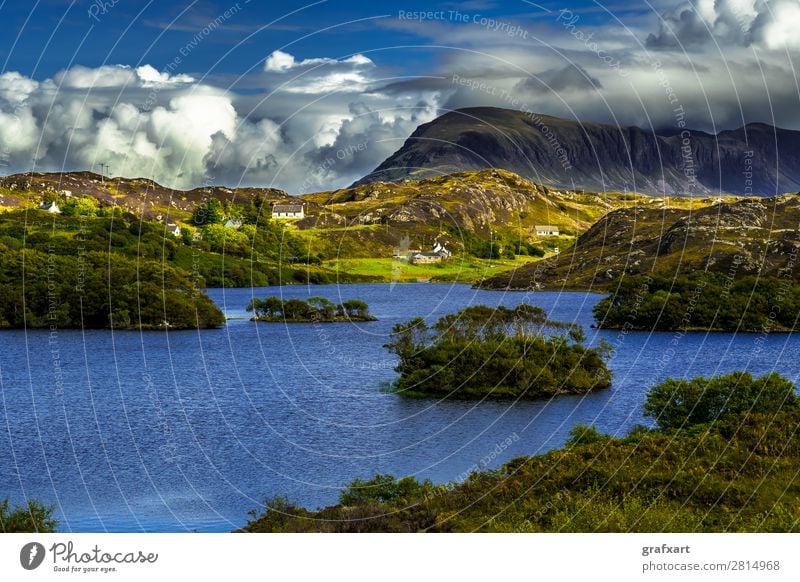 Drumbeg am Loch Drumbeg vor Berg Quinag bei Assynt in Schottland assynt Aussicht Berge u. Gebirge Dorf drumbeg Einsamkeit Bauernhof gästehaus Großbritannien