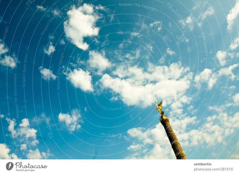 Siegessäule Umwelt Himmel Wolken Klima Wetter Schönes Wetter Hauptstadt Bauwerk Sehenswürdigkeit Wahrzeichen Denkmal Engel gut schön Berlin gold Goldelse