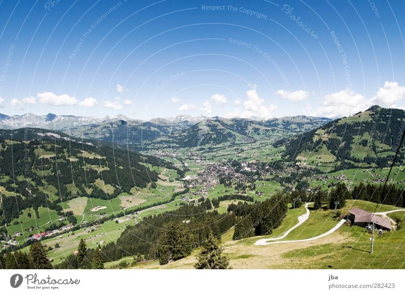 Gstaad Ferien & Urlaub & Reisen Tourismus Ausflug Berge u. Gebirge wandern Natur Landschaft Sommer Herbst Schönes Wetter Gras Alpen Gipfel Dorf Seilbahn