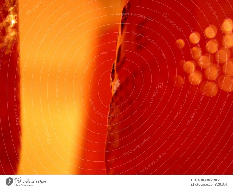 rote Flasche Stimmung Oberfläche Makroaufnahme Nahaufnahme Reflexion & Spiegelung Glas