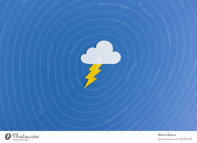 Gewitter Wolke mit Blitz Wolken Gewitterwolken Klima Klimawandel Wetter Blitze Konflikt & Streit bedrohlich blau Angst gefährlich Aggression Ärger Frustration