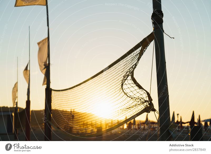 Volleyballnetz am Strand Resort Tennisnetz Gerichtsgebäude Ferien & Urlaub & Reisen Aktion Sport Sommer Küste Tourismus Erholung Sonne Sand tropisch Gerät