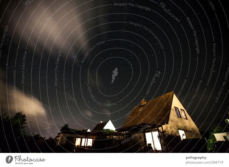 Geisterstunde Ferien & Urlaub & Reisen Abenteuer Ferne Freiheit Sommerurlaub Natur Himmel Wolken Stern Schönes Wetter Haus Einfamilienhaus Hütte Mauer Wand