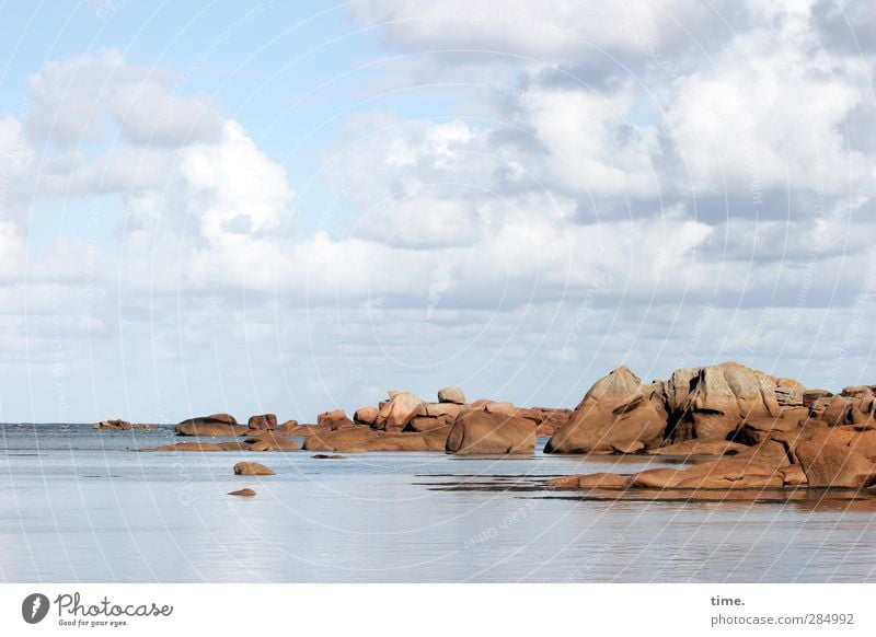 eine lange Geschichte Umwelt Natur Landschaft Luft Wasser Himmel Wolken Horizont Schönes Wetter Felsen Küste Meer Ärmelkanal Zufriedenheit Vertrauen Vorsicht