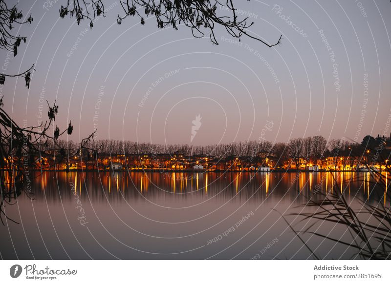 See-Banyolen Banylle Sonnenuntergang Dämmerung Wasser Katalonien Girona Natur Landschaft lestany Pla blau Herbst Spanien Himmel Erholung Wald Frieden