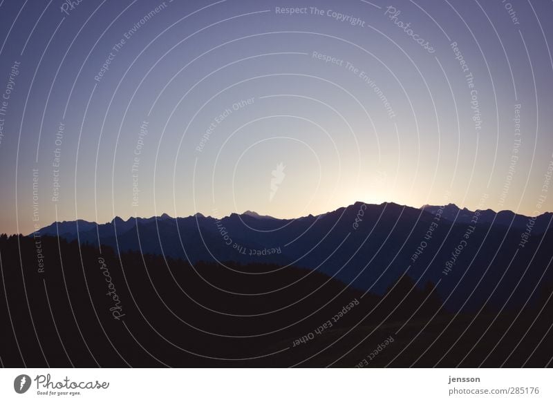 Texelgruppe Ferien & Urlaub & Reisen Tourismus Ferne Freiheit Umwelt Natur Landschaft Horizont Alpen Berge u. Gebirge Gipfel Italien Bundesland Tirol leuchten