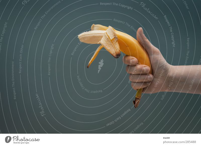 Oho, oh Banana-Joe ... Lebensmittel Frucht Ernährung Vegetarische Ernährung Fingerfood Gesunde Ernährung Arme Hand festhalten Coolness einfach lecker lustig