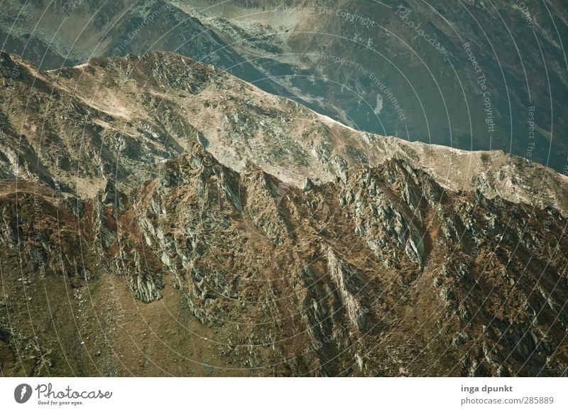 Felsmassiv Umwelt Natur Landschaft Urelemente Felsen Berge u. Gebirge Berghang Bergmassiv Bergkamm Rumänien Siebenbürgen Abenteuer Tourismus Farbfoto