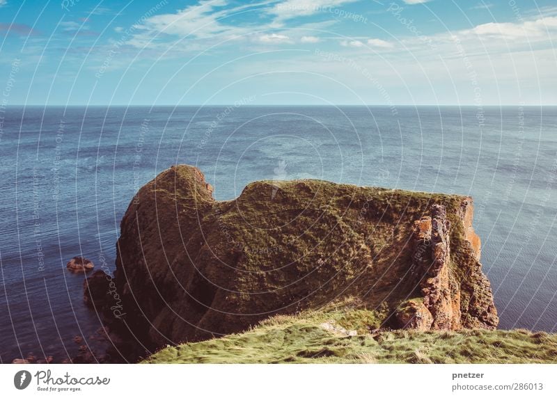 St. Abbs Head Umwelt Natur Landschaft Wasser Himmel Wolken Sonne Sommer Herbst Klima Schönes Wetter Gras Moos Hügel Felsen Wellen Küste Strand Bucht Meer