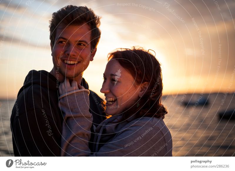 happy end (II) Ferien & Urlaub & Reisen Ferne Freiheit Sommerurlaub Sonnenbad Mensch maskulin feminin Junge Frau Jugendliche Junger Mann Erwachsene Freundschaft