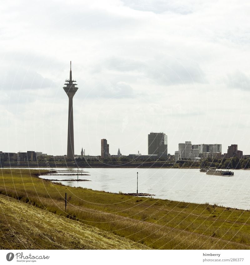 restrisikobelichtung Wirtschaft Güterverkehr & Logistik Informationstechnologie Himmel Wolken Frühling Fluss Rhein Düsseldorf Stadt Hauptstadt Hafenstadt