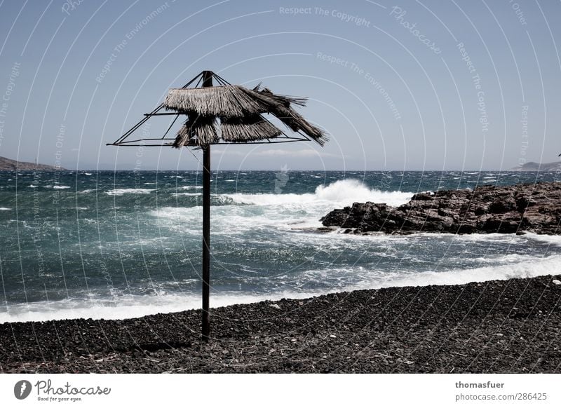 Euro-Rettungsschirm Ferien & Urlaub & Reisen Ferne Sommerurlaub Sonne Sonnenbad Strand Meer Insel Wellen Urelemente Sand Wasser Wolkenloser Himmel Horizont