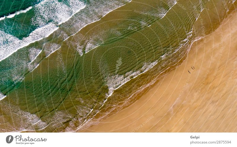 Wunderschöne Luftaufnahme eines Strandes mit Wellen Ferien & Urlaub & Reisen Tourismus Sommer Sonne Meer Tapete Natur Landschaft Sand Küste Fluggerät natürlich