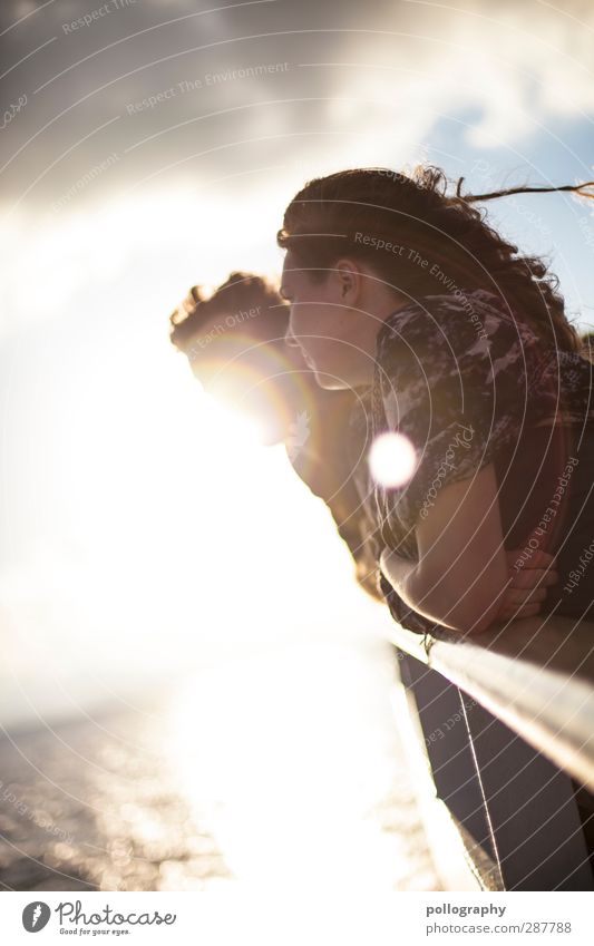 shiny (2) Ferien & Urlaub & Reisen Ausflug Abenteuer Ferne Freiheit Kreuzfahrt Sommerurlaub Sonne Sonnenbad Meer Mensch maskulin feminin Junge Frau Jugendliche