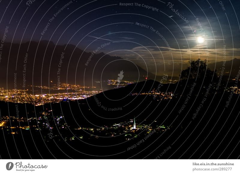 innsbruck still geküsst Sinnesorgane Erholung ruhig Ferien & Urlaub & Reisen Umwelt Natur Landschaft Nachthimmel Stern Horizont Mond Vollmond Sommer Baum Hügel