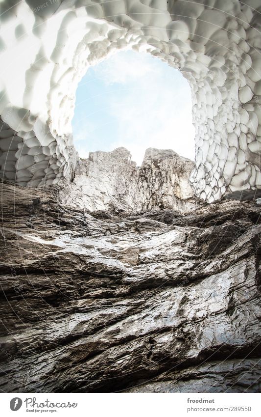 einausgang Ferien & Urlaub & Reisen Tourismus Ausflug Abenteuer Winter Berge u. Gebirge Umwelt Natur Klima Klimawandel Schönes Wetter Eis Frost Felsen Alpen