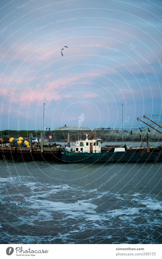 Hafen Meer Insel Güterverkehr & Logistik Wasser Wolken Wetter Wind Küste Nordsee Ostsee Schifffahrt Kreuzfahrt Fischerboot Ferien & Urlaub & Reisen Nordseeküste