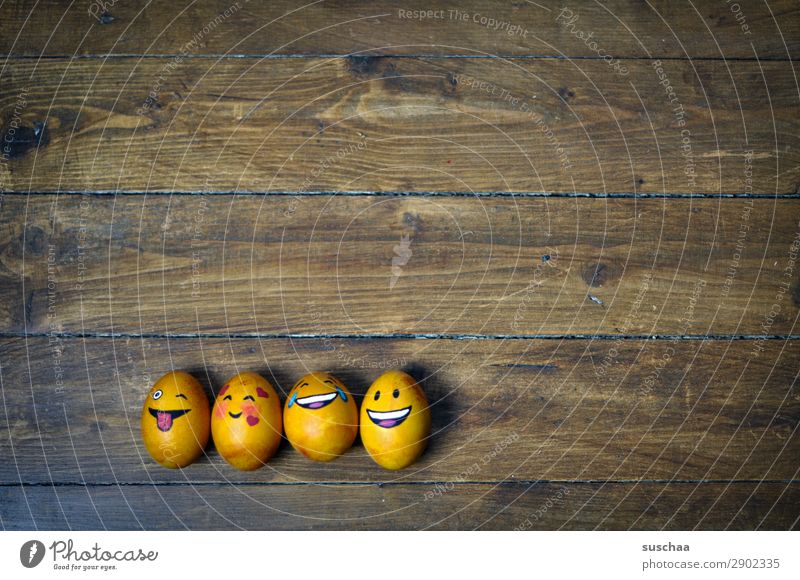 egg-familie III Ei Osterei bemalt Kunst Ostern Tradition Feste & Feiern Smiley lachen Witz Humor lustig Freude Gesicht Clique Unsinn Holz Blume Frühling