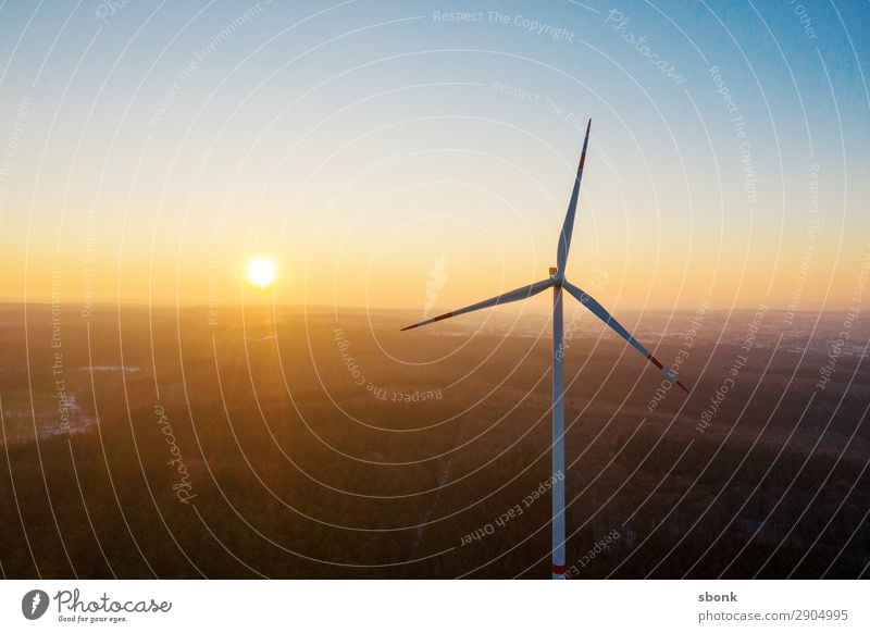 wind power Energiewirtschaft Erneuerbare Energie Windkraftanlage windmill Triebwerke energy electricity Windrad Farbfoto