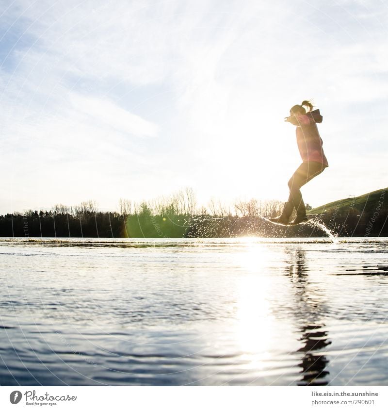 surfing the wave Leben Freizeit & Hobby Spielen Ferien & Urlaub & Reisen Ausflug Abenteuer feminin Junge Frau Jugendliche 1 Mensch 13-18 Jahre Kind 18-30 Jahre