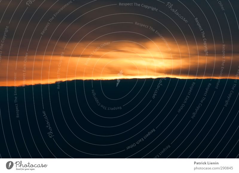 Finale Leben harmonisch Wohlgefühl Zufriedenheit Sinnesorgane Erholung ruhig Umwelt Natur Urelemente Luft Himmel nur Himmel Wolken Gewitterwolken Sonne