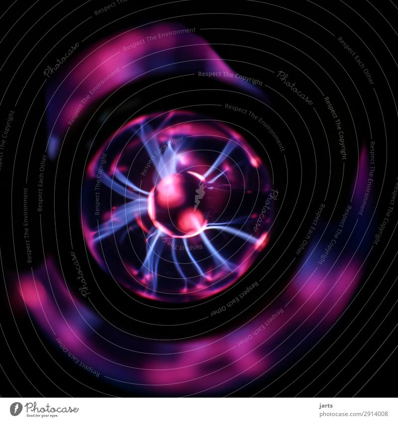 plasmalampe II Technik & Technologie Wissenschaften Fortschritt Zukunft leuchten fantastisch heiß Energie plasmakugel Plasma Plasmaglobus Weltall Blitze