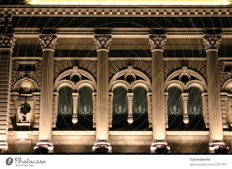 Bundeshaus Nacht Fenster Architektur Kanton Bern Beleuchtung Sandsteinmauer